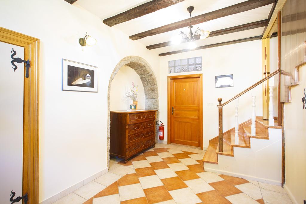 Apartments Villa Kastav In Old Town Center With Sea View And Parking Oda fotoğraf